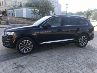 Аренда Audi Q7 2017 в Киеве
